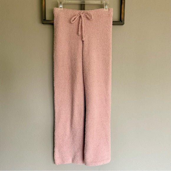 UNIQLO - 3D Knit Soft Fluffy Pants | Lounge Pants | Size XS | Color: Soft Pink - Picture 3 of 8